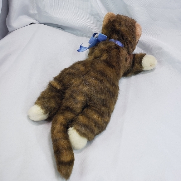 TY Classic Spice Brown Tabby Cat Plush Stuffed Toy 14 Inch 1997 Blue Satin Bow - Picture 6 of 9